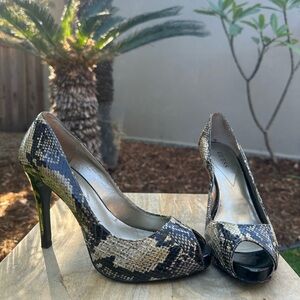 Guess Heels